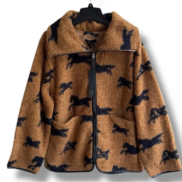 House of Harlow Women's Horse Patterned Sherpa Zip Up Jacket - Picture 4 of 4